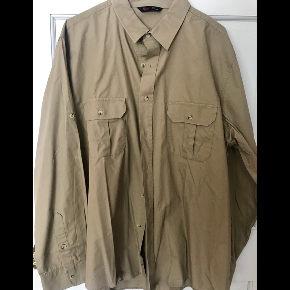 NWOT Backcountry Stoic button down casual shirt